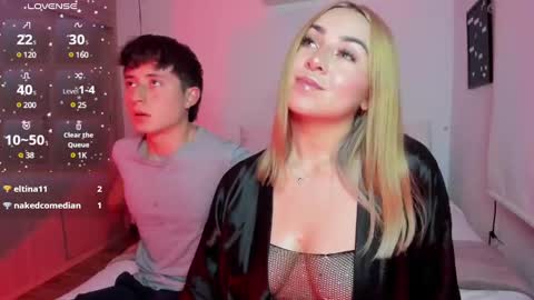 Snapshot of sophi_moreno chatting on December 19, 11:35 pm Sofi online show from December 19, 11:35 pm