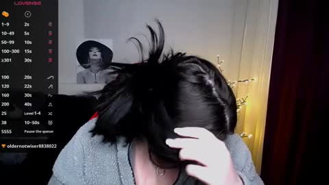 sophia__olsen online show from February 15, 6:23 am