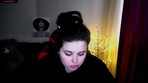 sophia__olsen online show from February 18, 11:33 am