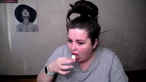 sophia__olsen online show from September 16, 5:41 am