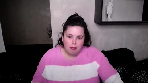 sophia__olsen online show from October 12, 5:17 am