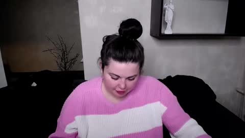 sophia__olsen online show from November 6, 6:58 am