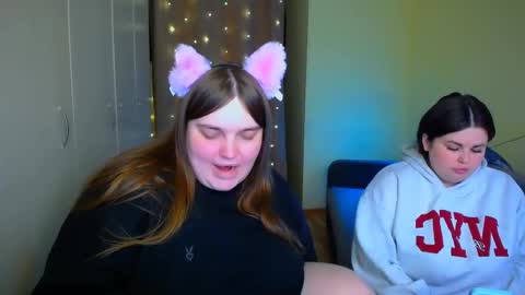 sophia__olsen online show from November 30, 10:19 am