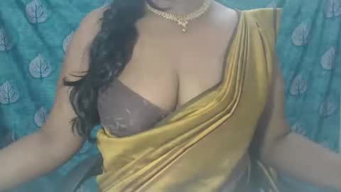 Snapshot of sophia_indian chatting on October 31, 6:14 am Sophia Tamil online show from October 31, 6:14 am