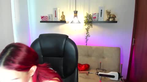 sophia_miller4 online show from March 22, 1:47 pm