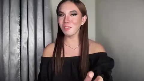 Snapshot of sophia_miller69x chatting on March 6, 9:25 am SOPHIA online show from March 6, 9:25 am