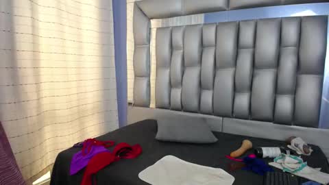 Snapshot of sophia_ny chatting on March 8, 4:28 pm SOPHIA online show from March 8, 4:28 pm