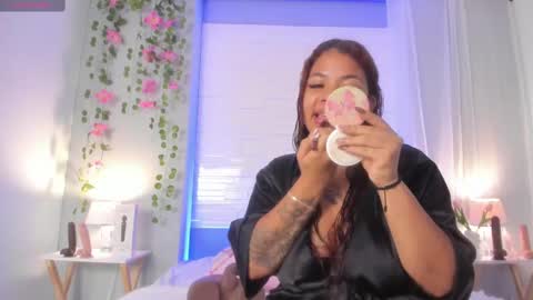 Snapshot of sophia_stonne chatting on September 17, 11:45 am S O P H I A online show from September 17, 11:45 am