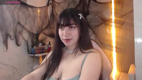 Sophia online show from October 14, 2:29 pm