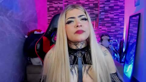 Sophia online show from January 7, 7:11 am