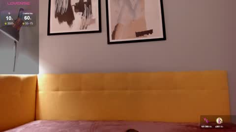 Snapshot of sophiaa_sensual chatting on January 21, 1:39 am Sophia online show from January 21, 1:39 am
