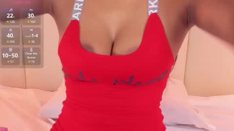 Snapshot of sophiabloss chatting on October 12, 4:11 am Sophie online show from October 12, 4:11 am
