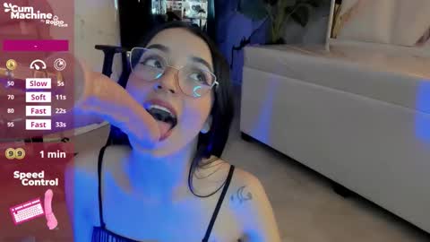 sophiadoll_tf online show from November 11, 9:15 pm