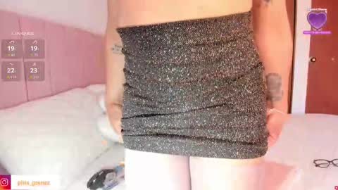    online show from January 9, 11:57 am