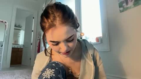 Snapshot of sophiarenae chatting on February 18, 6:15 pm sophiarenae online show from February 18, 6:15 pm