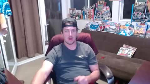 sophiaroze online show from March 1, 9:07 am