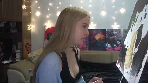 Snapshot of sophiasonata chatting on February 23, 4:35 pm SophiaSonata online show from February 23, 4:35 pm