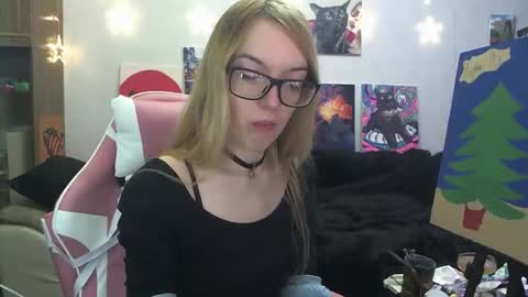 Snapshot of sophiasonata chatting on November 26, 10:33 pm SophiaSonata online show from November 26, 10:33 pm