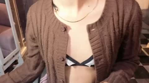 sophie_jones_b online show from March 27, 11:43 am