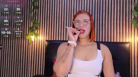 Snapshot of sophie_new25 chatting on September 13, 12:27 pm sophie_new25 online show from September 13, 12:27 pm