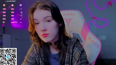 sophie_nomenal_ online show from March 14, 9:09 pm