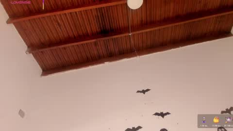 sophie_smith19 online show from October 23, 2:49 pm