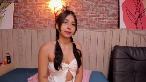 Sophie online show from December 31, 12:15 pm