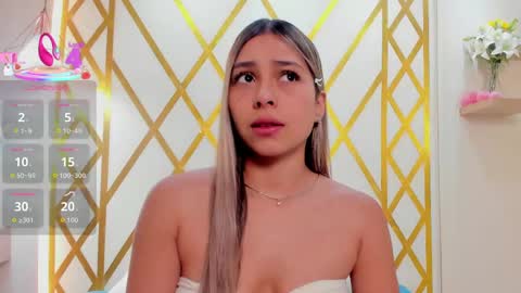 Sophie online show from April 22, 12:18 pm