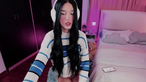    online show from December 3, 2:14 am