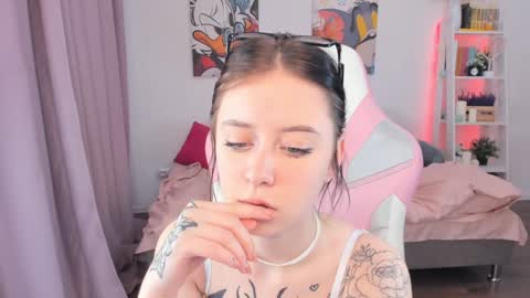 Sophie  online show from January 11, 10:19 am