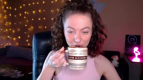 sophieleroux online show from April 2, 9:51 am