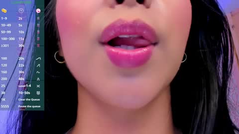 sophierooy online show from December 20, 7:07 pm