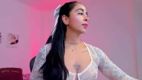 sophierooy online show from October 2, 6:04 pm