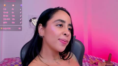 sophierooy online show from October 16, 1:39 am