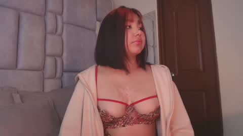   Sophie  online show from September 9, 12:48 pm