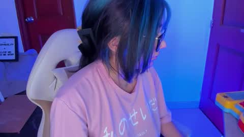   Sophie  online show from February 18, 6:59 pm