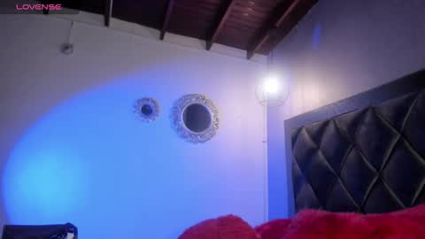 Snapshot of sophiia_gomezz_ chatting on September 10, 7:19 am sophi online show from September 10, 7:19 am