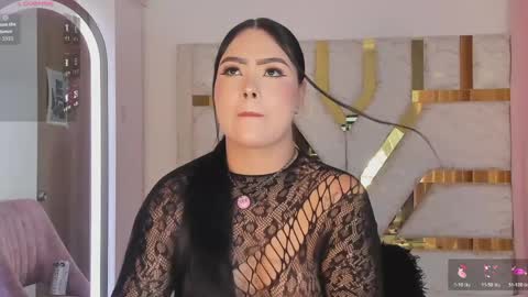 Snapshot of sophy_champagne chatting on June 2, 1:07 am sophy online show from June 2, 1:07 am