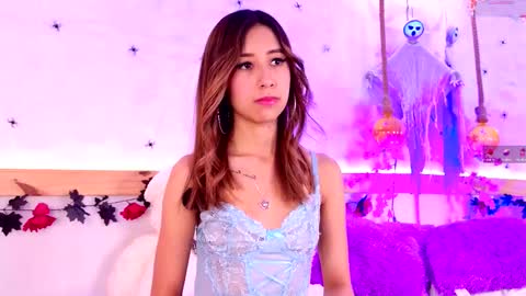 Sophie online show from October 7, 12:24 pm