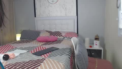 Snapshot of sopphiefox chatting on February 21, 10:48 pm Sofia online show from February 21, 10:48 pm