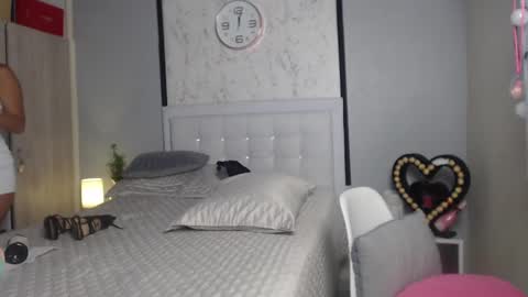 Snapshot of sopphiefox chatting on March 11, 6:10 am Sofia online show from March 11, 6:10 am