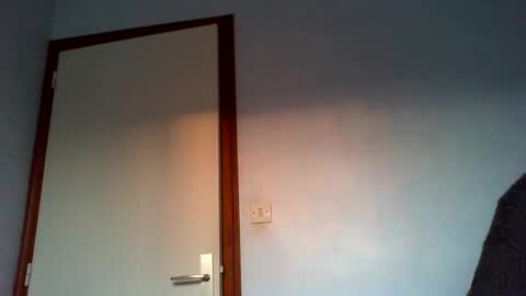 sorgeat117000 online show from March 23, 5:28 pm