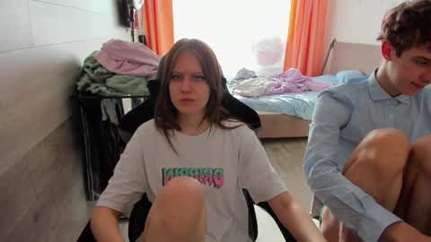 sosaguillypleasure online show from October 30, 6:15 am