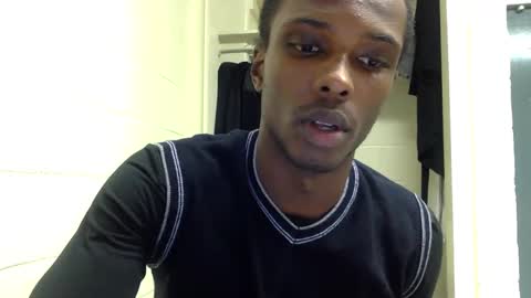 Snapshot of sosexy893943 chatting on September 17, 2:35 am Daniel online show from September 17, 2:35 am