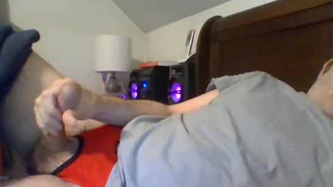 sosofaggot online show from December 3, 7:54 am