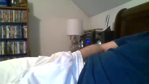 sosofaggot online show from December 30, 9:27 am