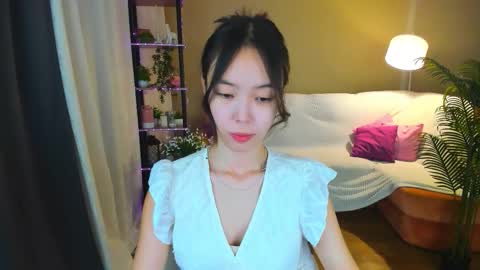 soulharmoonyy online show from October 20, 1:22 pm