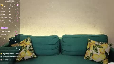 Snapshot of soulmategirl chatting on October 29, 11:01 am SoulMate online show from October 29, 11:01 am