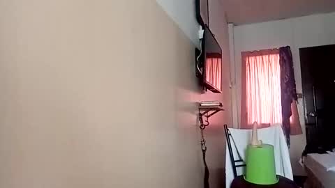 Candy   online show from September 17, 5:53 am