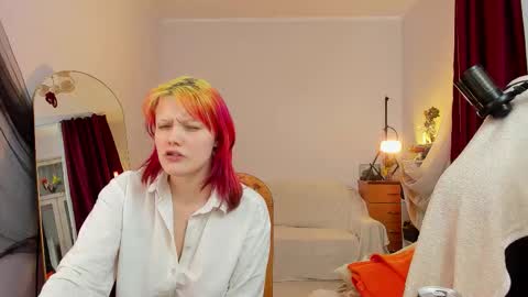 Leah online show from February 15, 10:28 pm